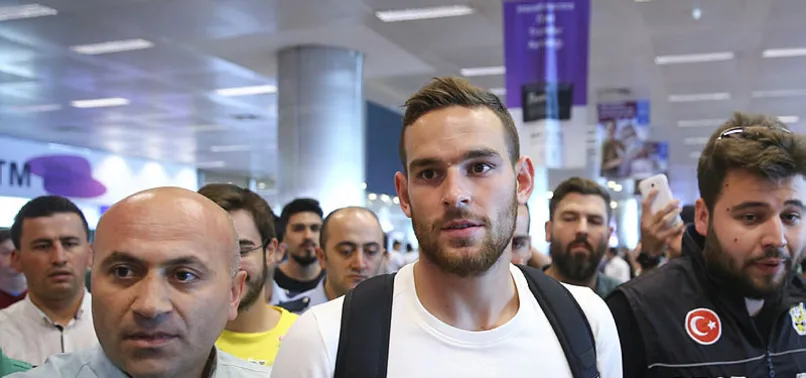 Vincent Janssen, İstanbul'a geldi