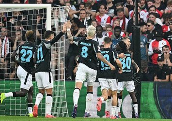 Leverkusen Devler Ligi'ne galibiyetle başladı!