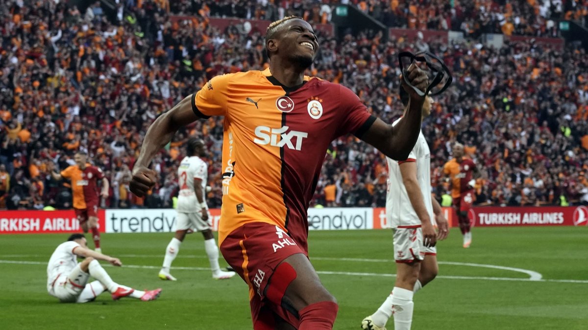 TRANSFER HABERİ - Galatasaray'da flaş Victor Osimhen gelişmesi TRANSFER HABERİ - Galatasaray'da flaş Victor Osimhen gelişmesi