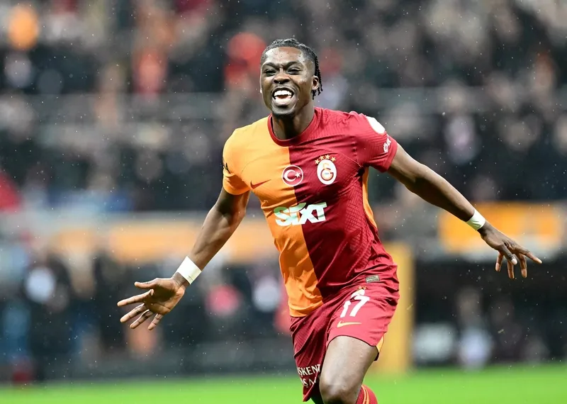 Eyüpspor'dan Derrick Köhn ve Kerem Demirbay hamlesi - 2