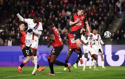 Rennes evinde PSG’yi mağlup etti!