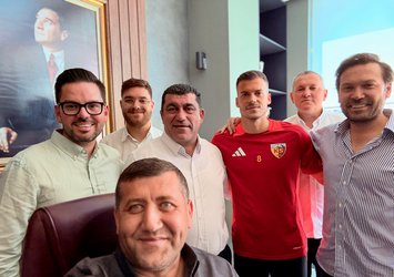 Kayserispor'un yeni transferi Laszlo Benes, kente geldi
