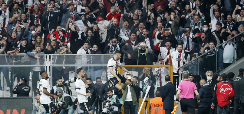 Fenerbahçe taraftarları Vodafone Park'ta oynanacak Beşiktaş derbisine alınmayacak!
