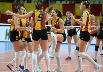 Aslan rakibine set vermedi