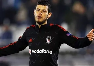 Beşiktaş'ta ilk ayrılık!
