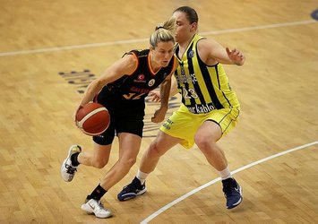 G.Saray'ı eleyen Fenerbahçe Dörtlü Final'de!