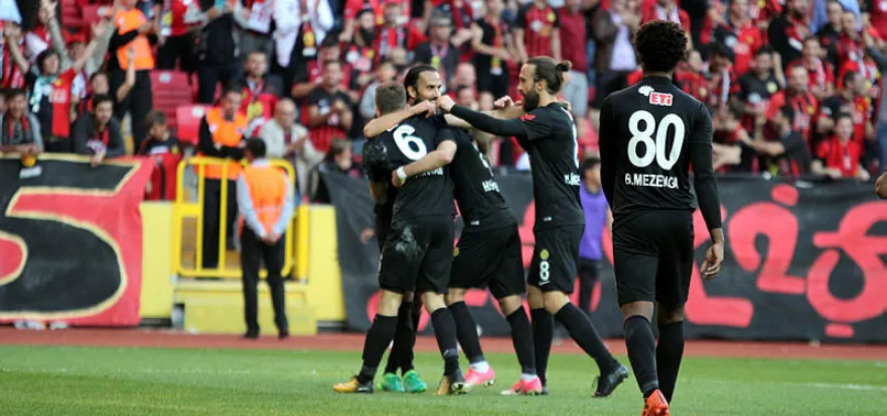 Eskişehirspor 3 puanı 3 golle aldı
