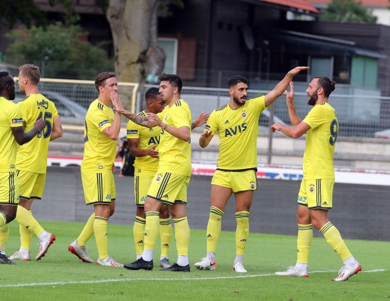 Fenerbahce Nin Yeni Golcusu Psg Den Sayfa 1 Fenerbahce 15 Kasim 2020 Pazar