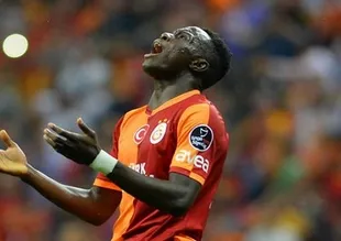 Galatasaray'da Bruma depremi!