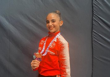 Selen Camcı'dan gümüş madalya!