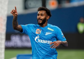 F.Bahçe'ye Sambacı orta saha!