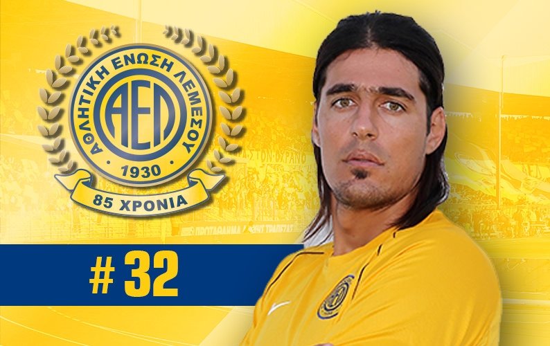 Hem dayak yedi hem kulüpten kovuldu!