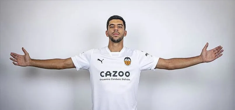 Valencia Cenk Özkacar'ın bonservisi aldı!