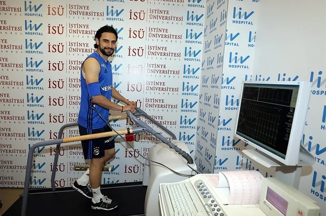 Fenerbahçe, Mehmet Ekici'yi açıkladı - 1