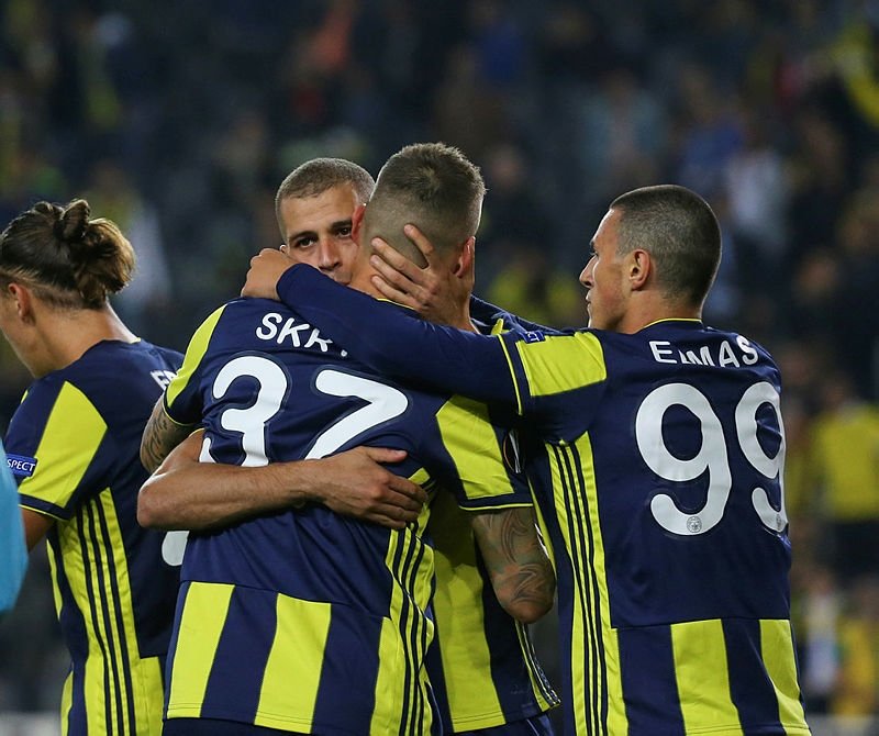 Slimani attı sosyal medya sallandı!