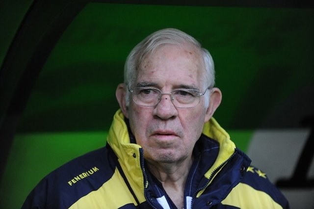 Hem lige hem de şampiyonluğa yabancılar