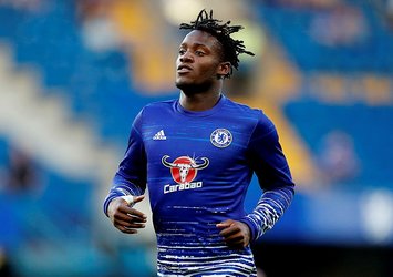 İngilizler açıkladı! Batshuayi bedelsiz ayrılıyor