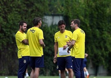 Cocu ilk idmanını yaptı! Ali Koç futbolcularla buluştu