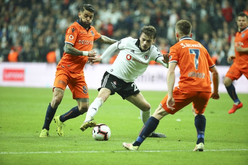 Usta yazarlar Beşiktaş - Başakşehir maçını değerlendirdi!