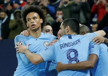 Manchester City, 90'da güldü
