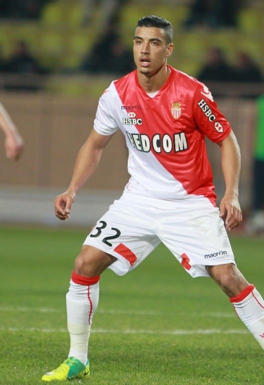 Nabil Dirar imzaya geliyor