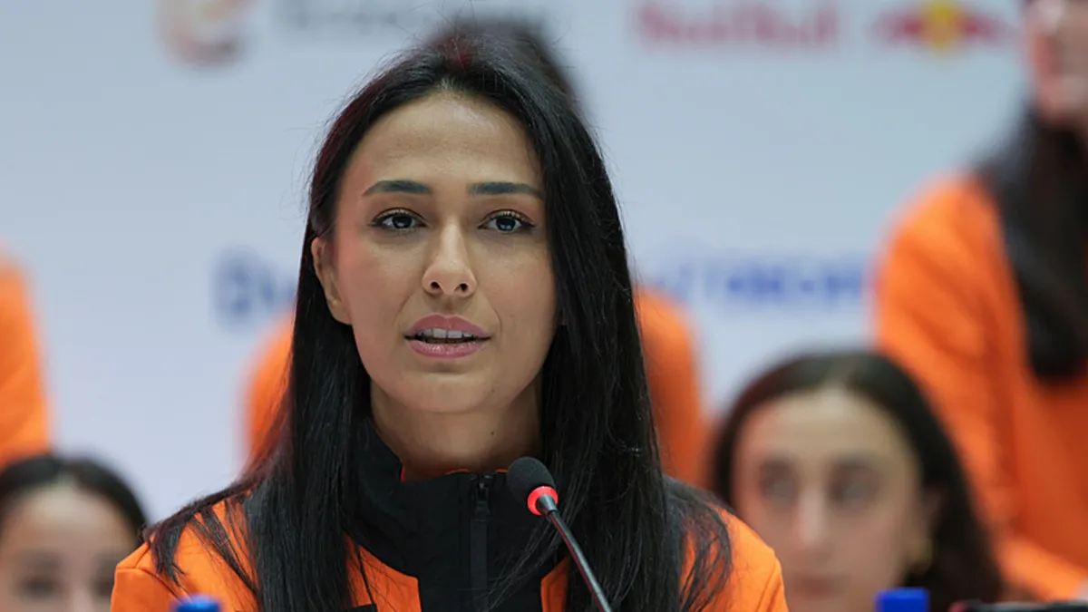 Simge Aköz: “Bütün kupalara talibiz”