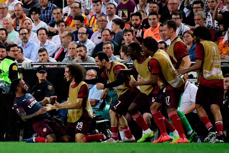 Valencia - Arsenal maçında şok kavga! İşte o anlar...