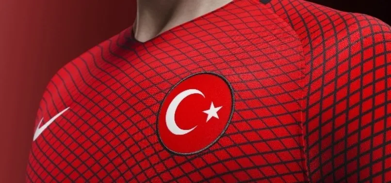 A Milli Takımın yeni kaptanı Mehmet Topal