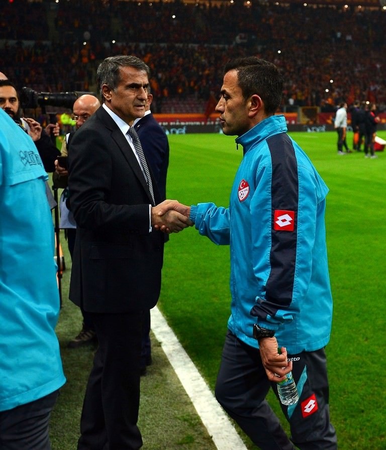 Galatasaray-Beşiktaş karşılaşmasından kareler