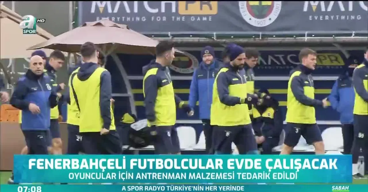 Fenerbahçeli futbolcular evde çalışacak