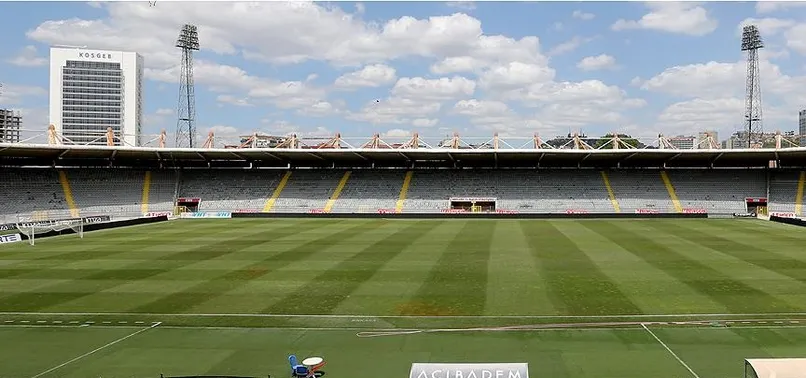 Tarihi 19 Mayıs Stadı yıkılıyor