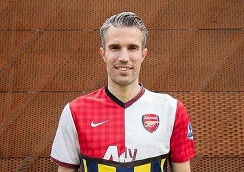 Robin van Persie futbolu bırakıyor