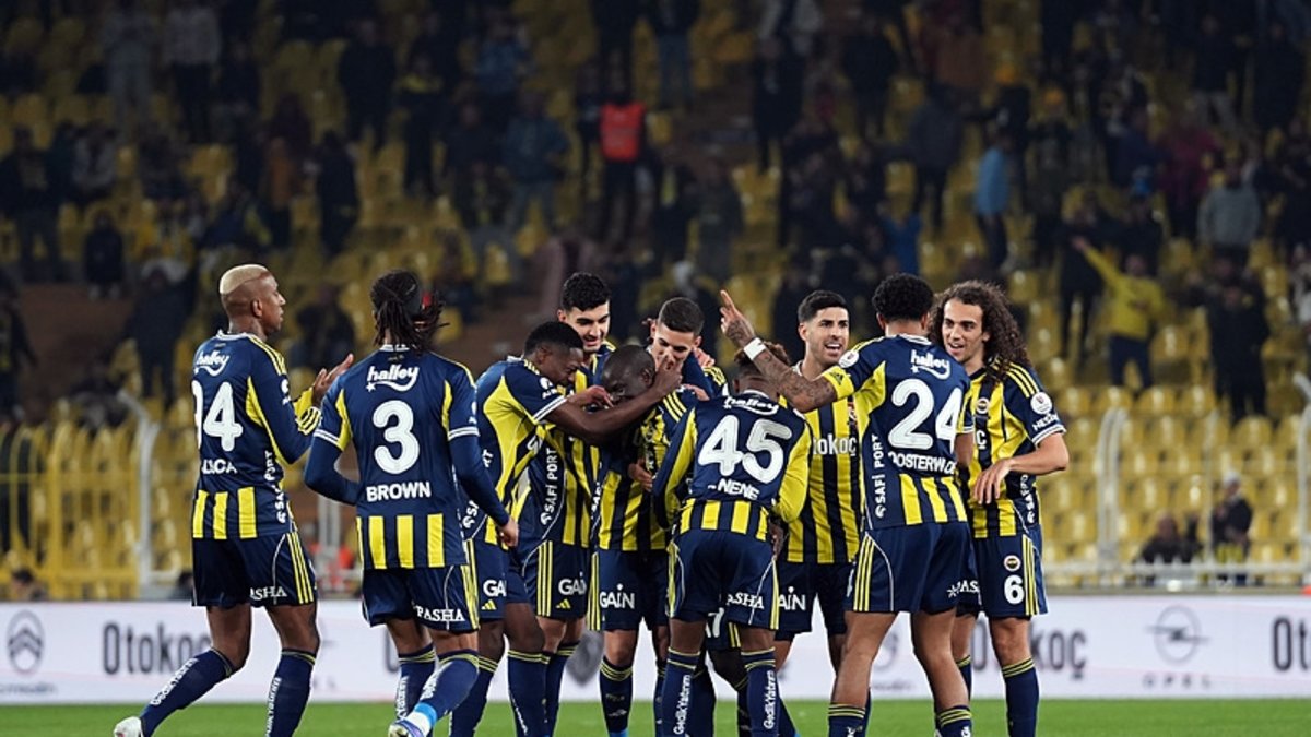 Spor yazarlarından flaş Fenerbahçe-Gaziantep maçı yorumu! "Yarasını sardı"