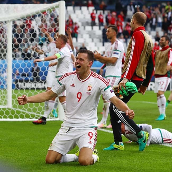 Beşiktaş’ın gözü Adam Szalai’de