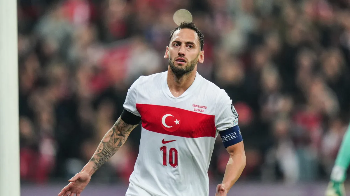 Galatasaray'a Hakan Çalhanoğlu müjdesi! İtalyan basını duyurdu