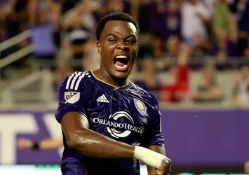 Beşiktaş'a Cyle Larin'den kötü haber