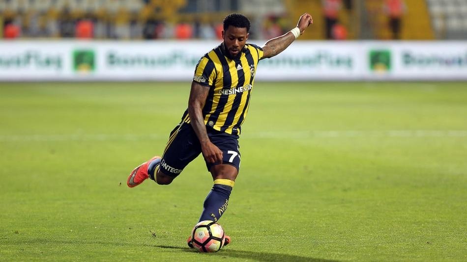 Fenerbahçe’de transfer taarruzuna devam