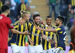 Fenerbahçe 3 puanı 3 golle aldı