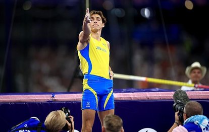 Rekorların adamı Armand Duplantis’ten Yusuf Dikeç pozu!