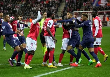 PSG deplasmanda suskun kaldı!