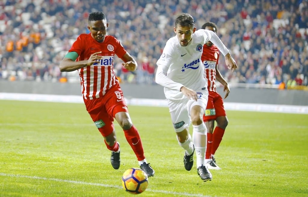 Eto’o adım adım Beşiktaş’a