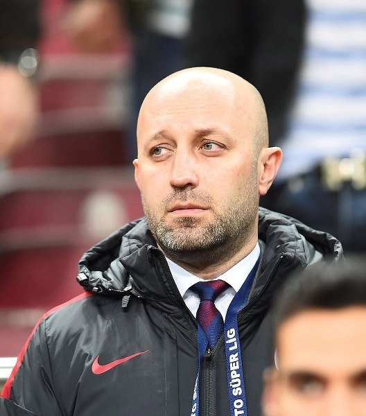 Galatasaray’da Tudor yıldızlarını seçti