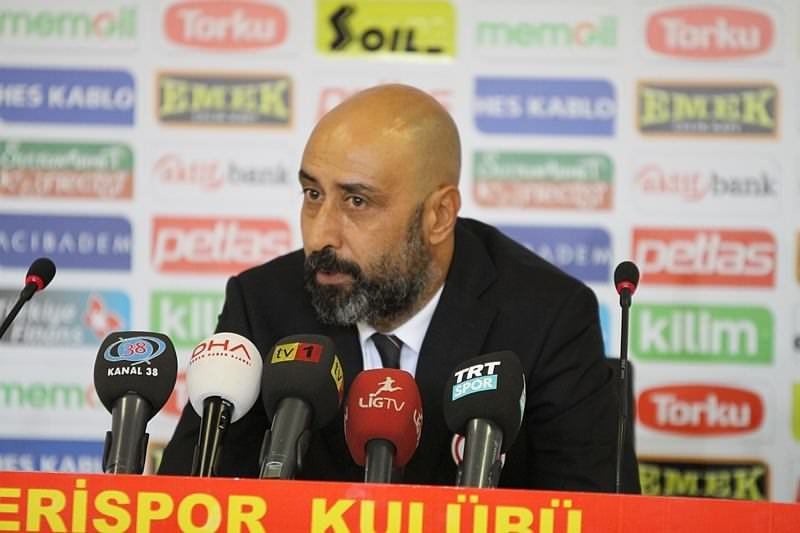 Galatasaray’da hoca arayışları başladı