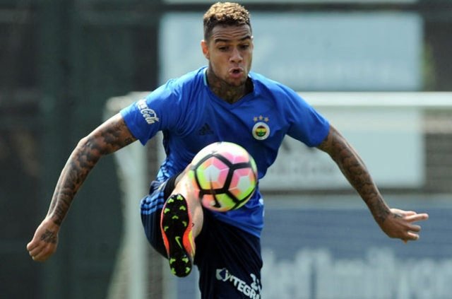 İşte Van der Wiel’in yeni takımı