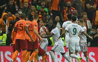 Galatasaray-Lokomotiv Moskova maçında tansiyon bir anda yükseldi!