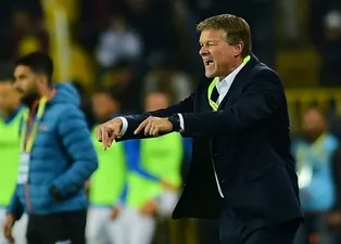 Koeman için yönetimden karar