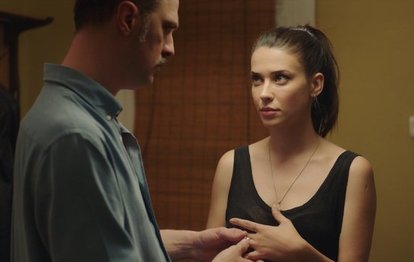 Gelsin Hayat Bildiği Gibi 4. BÖLÜM İZLE - Show TV Gelsin Hayat Bildiği Gibi izle - Gelsin Hayat Bildiği Gibi TEK PARÇA FULL İZLE