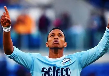Fener'e Nani müjdesi!