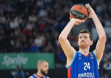 Anadolu Efes Yalova'da kazandı!