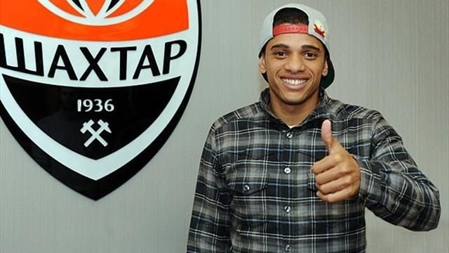 Taison’un menajerinden transfer açıklaması